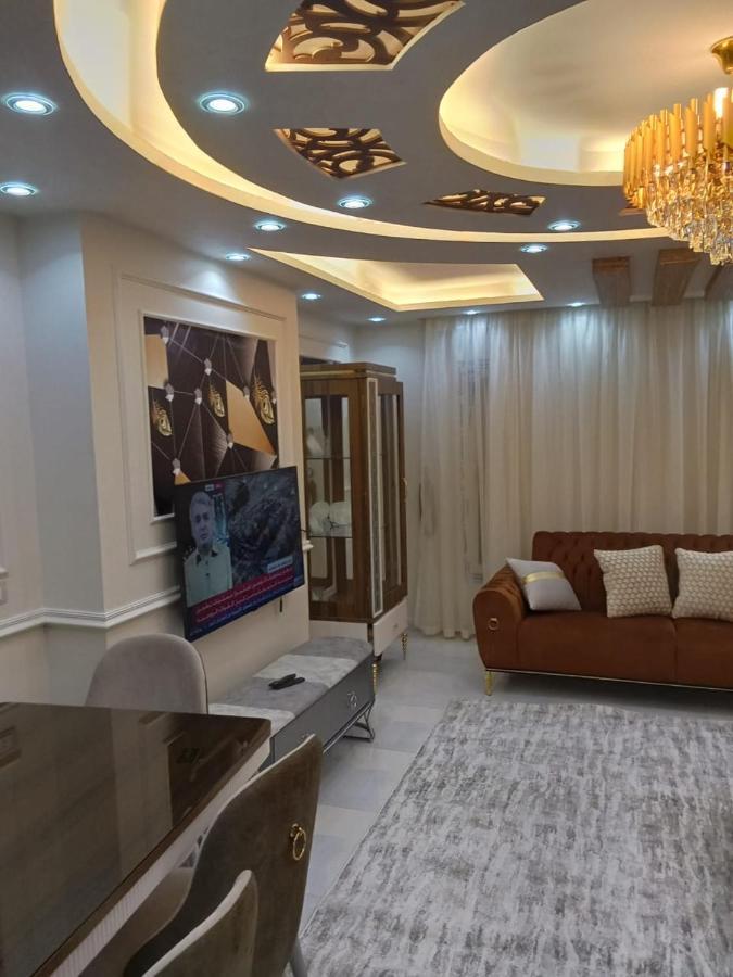 Super Lux Furnished In Al Muhandeseen With A View On The Nile Appartement *