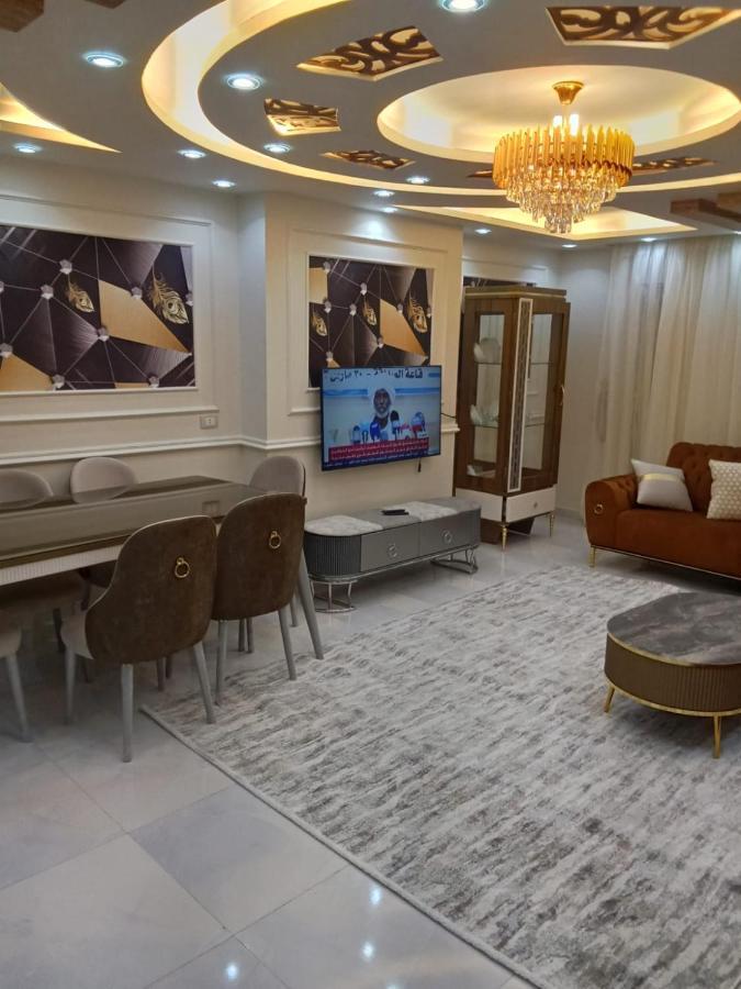Super Lux Furnished In Al Muhandeseen With A View On The Nile * Kairo
