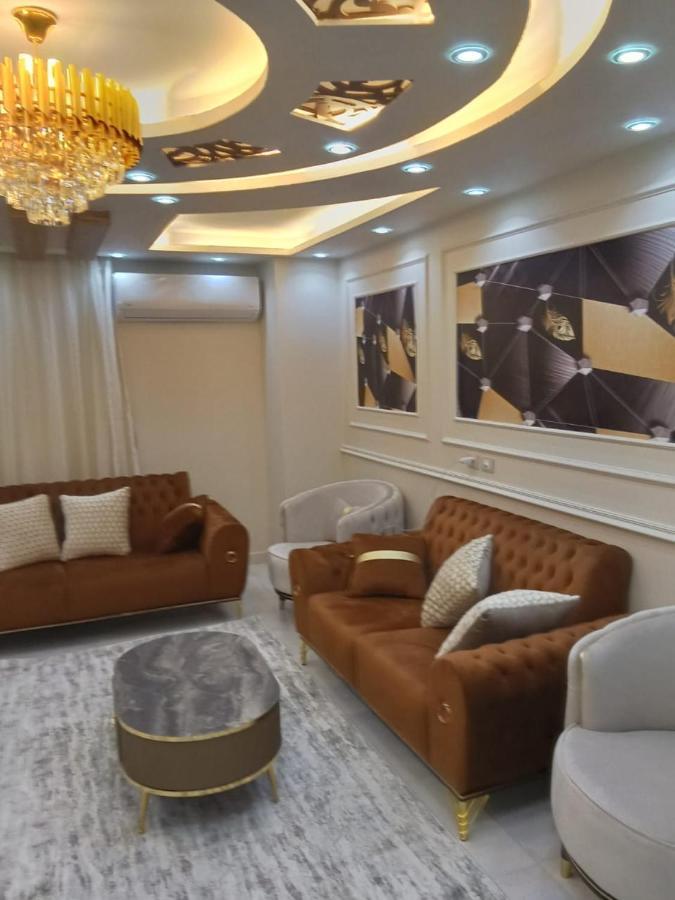 Super Lux Furnished In Al Muhandeseen With A View On The Nile Kairo
